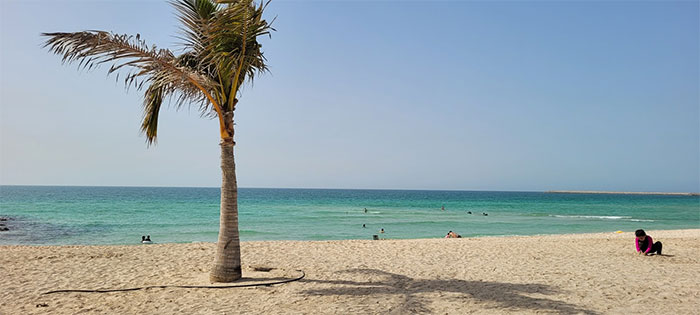 Пляж Аль-Хамрія